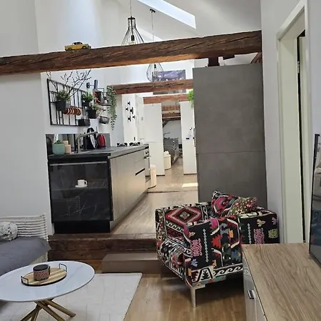 Funky Stylish Penthouse Apartma Ljubljana