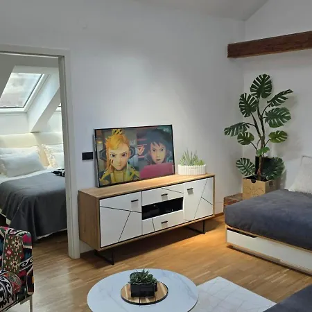 Funky Stylish Penthouse Apartma Ljubljana