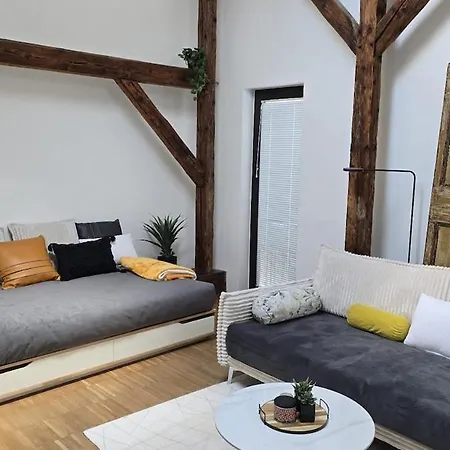 דירה Funky Stylish Penthouse לובליאנה
