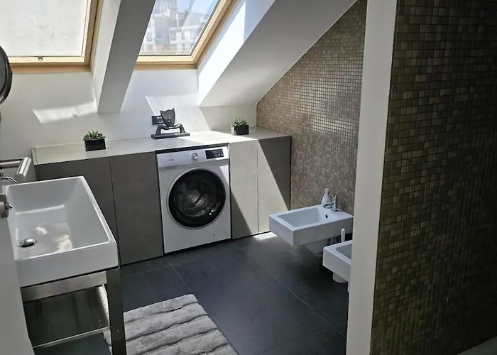 Funky Stylish Penthouse Apartmán