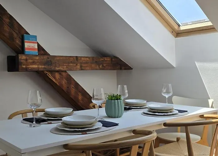 Funky Stylish Penthouse Lublaň